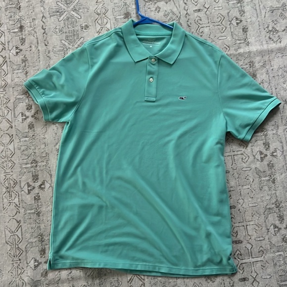 Men’s Vineyard Vines polos - Picture 14 of 15